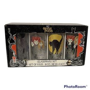 Disney Hocus Pocus Glassware Set — 4 10 oz glasses — Great gift!